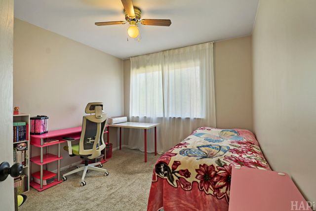 67 W Rustic Lane, Round Lake Beach, IL 60073