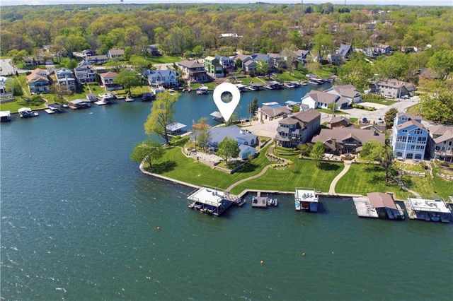 23 C Street, Lake Lotawana, MO 64086