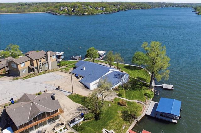 23 C Street, Lake Lotawana, MO 64086