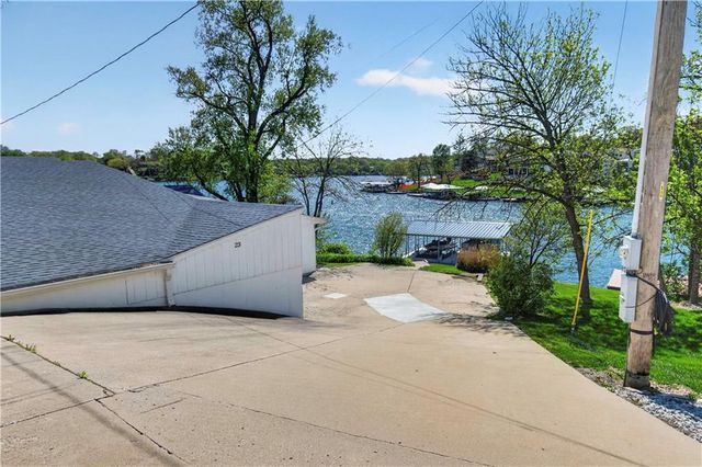 23 C Street, Lake Lotawana, MO 64086