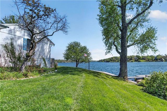 23 C Street, Lake Lotawana, MO 64086