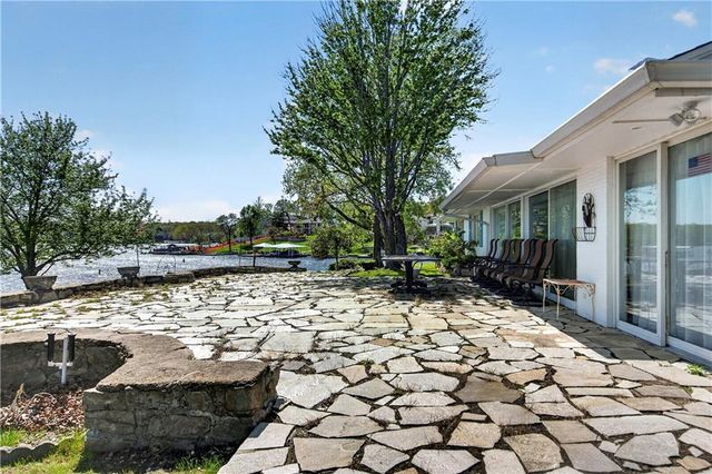 23 C Street, Lake Lotawana, MO 64086