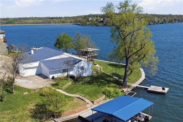 23 C Street, Lake Lotawana, MO 64086