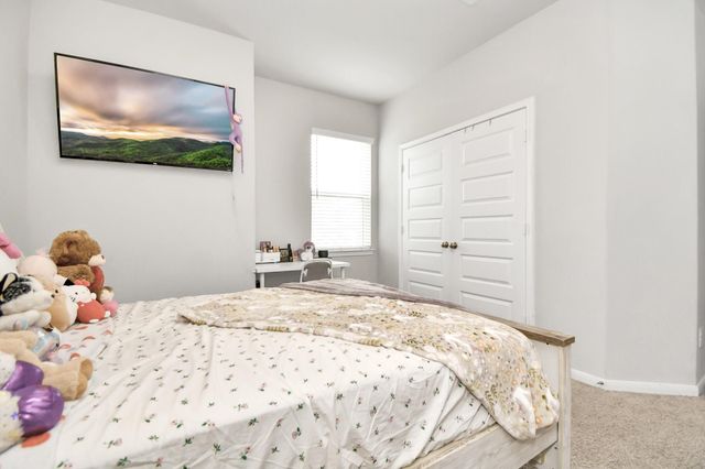 8419 Sunset Horizon Drive, Baytown, TX 77521