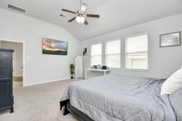 8419 Sunset Horizon Drive, Baytown, TX 77521