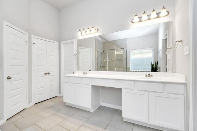 8419 Sunset Horizon Drive, Baytown, TX 77521