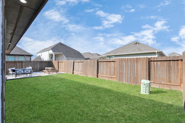 8419 Sunset Horizon Drive, Baytown, TX 77521
