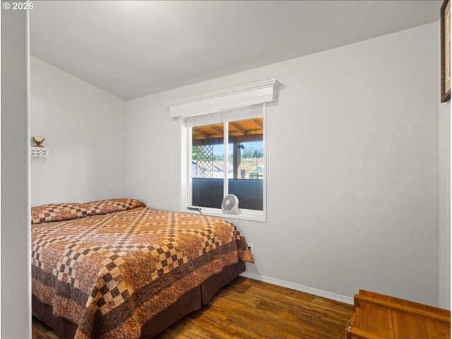 1410 WESTSIDE Hwy, Kelso, WA 98626