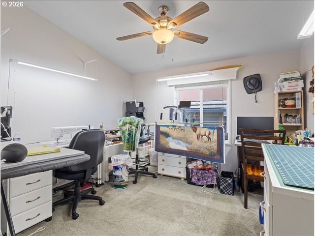1410 WESTSIDE Hwy, Kelso, WA 98626