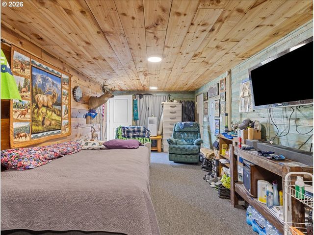 1410 WESTSIDE Hwy, Kelso, WA 98626