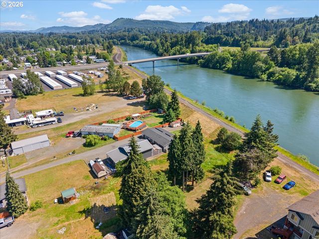 1410 WESTSIDE Hwy, Kelso, WA 98626