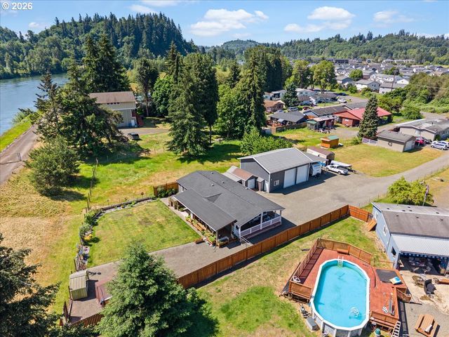 1410 WESTSIDE Hwy, Kelso, WA 98626