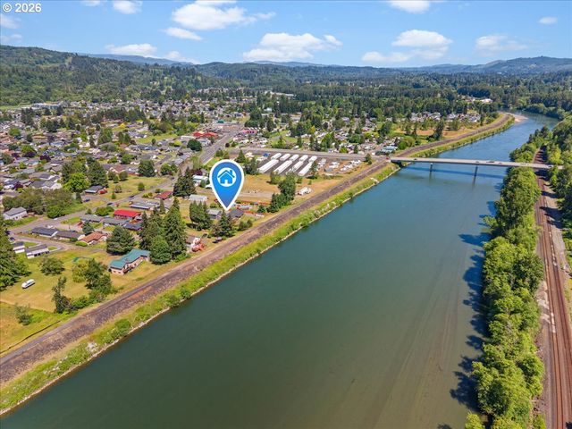 1410 WESTSIDE Hwy, Kelso, WA 98626