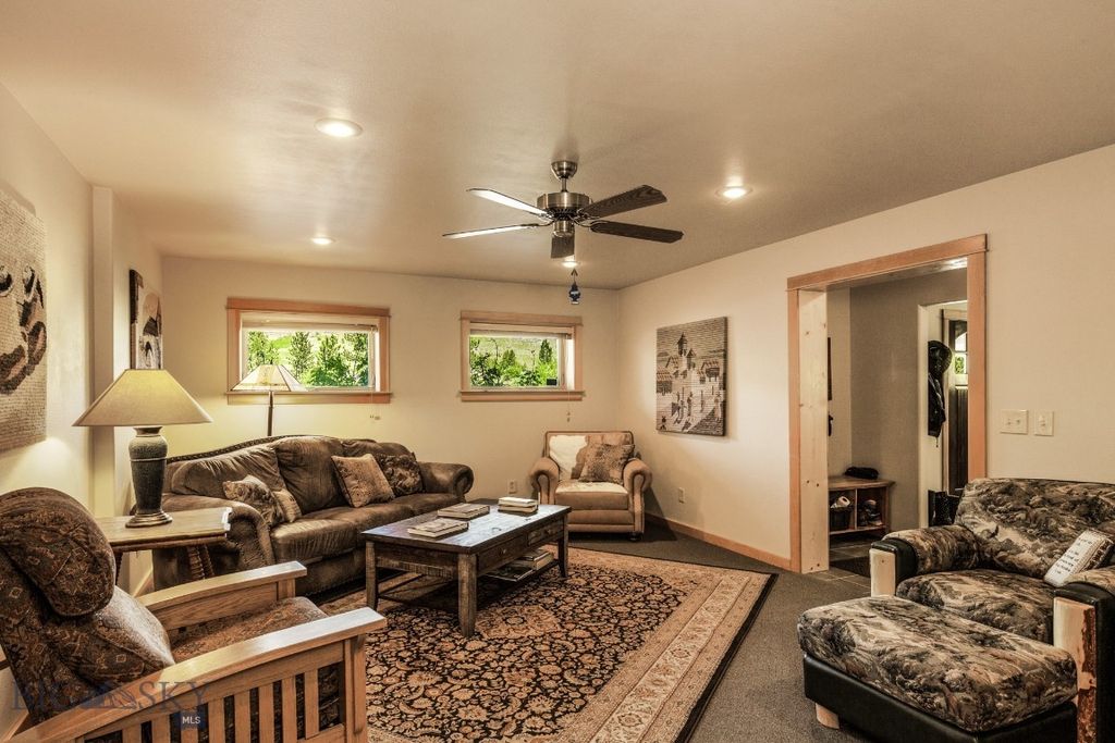 101 W Bridger Creek Road, Big Timber, MT 59011 photo 29