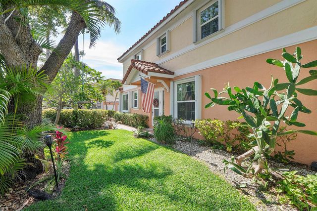 1950 Ne 7th St 105, Deerfield Beach, FL 33441