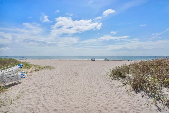 1950 Ne 7th St 105, Deerfield Beach, FL 33441