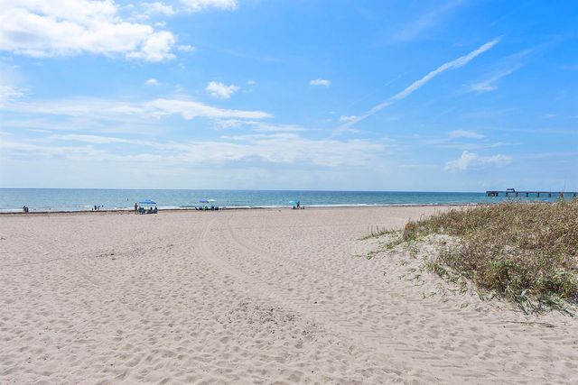 1950 Ne 7th St 105, Deerfield Beach, FL 33441
