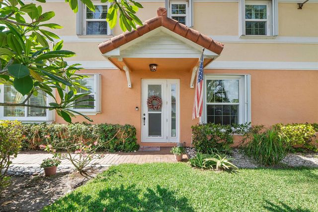 1950 Ne 7th St 105, Deerfield Beach, FL 33441