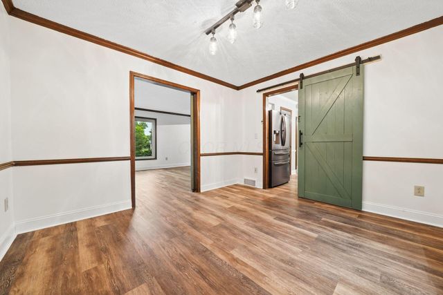 2055 Seddington Court, Dublin, OH 43016