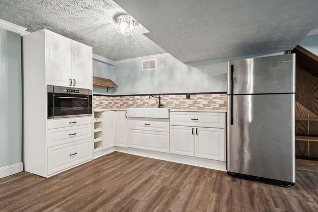 2055 Seddington Court, Dublin, OH 43016