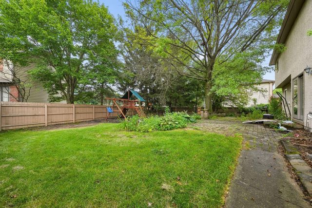 2055 Seddington Court, Dublin, OH 43016