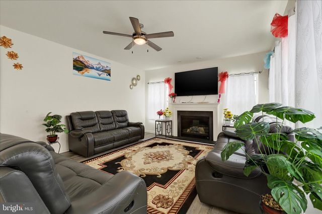 69 BENNINGTON WAY, Carlisle, PA 17013