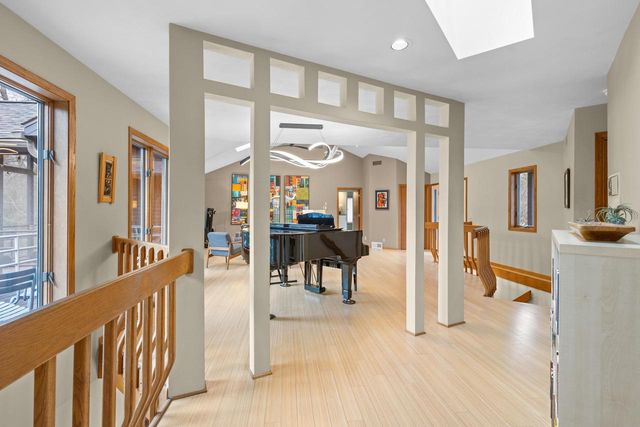 828 Tamarack Way, Verona, WI 53593