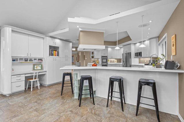 828 Tamarack Way, Verona, WI 53593