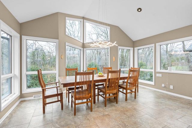 828 Tamarack Way, Verona, WI 53593