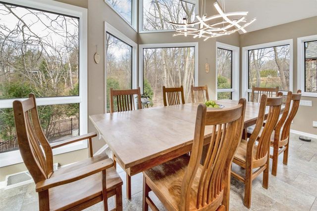 828 Tamarack Way, Verona, WI 53593