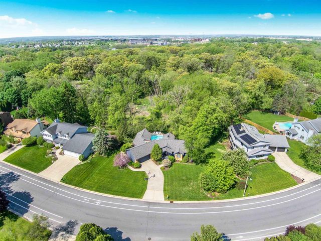 828 Tamarack Way, Verona, WI 53593