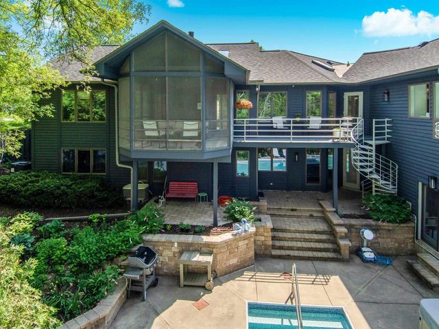 828 Tamarack Way, Verona, WI 53593