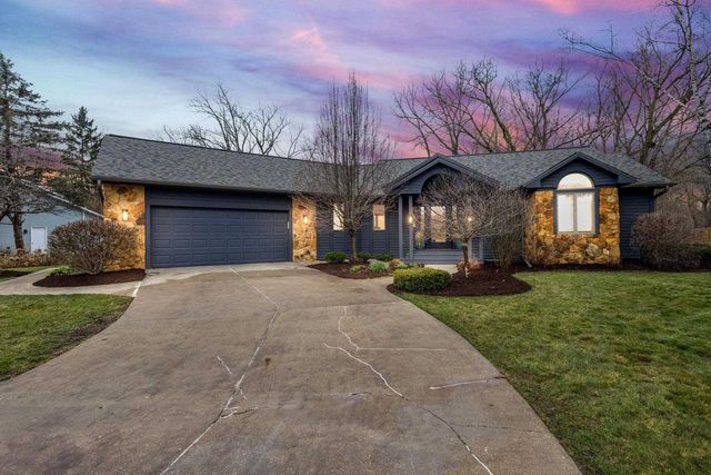 828 Tamarack Way, Verona, WI 53593