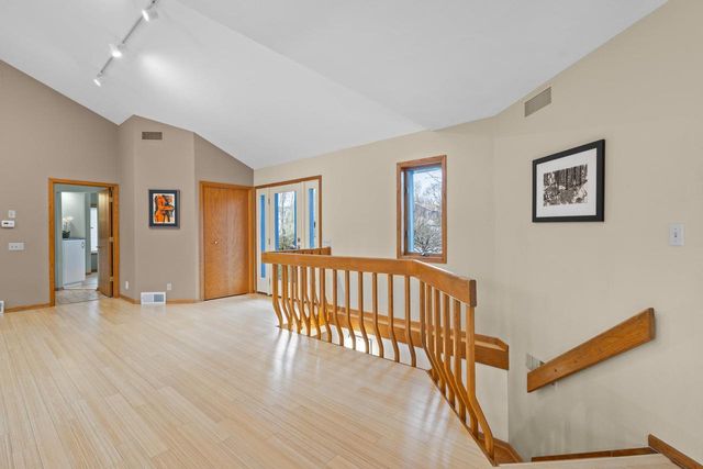 828 Tamarack Way, Verona, WI 53593