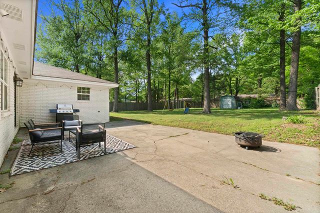 110 Indian Trail, Searcy, AR 72143