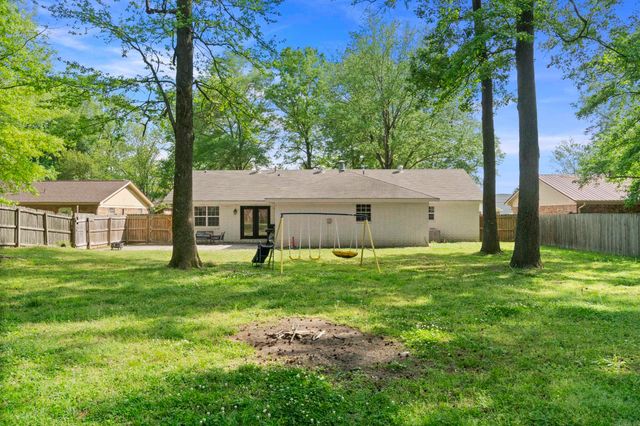 110 Indian Trail, Searcy, AR 72143