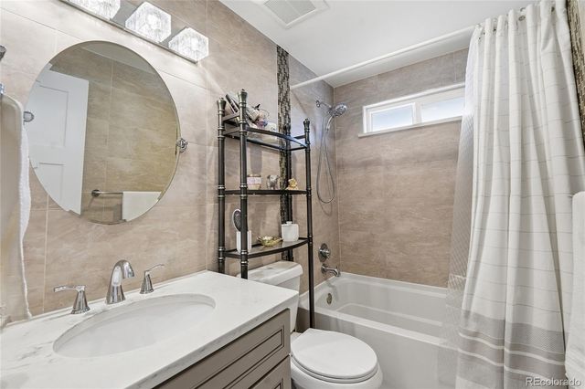 8488 Ames Street, Arvada, CO 80003