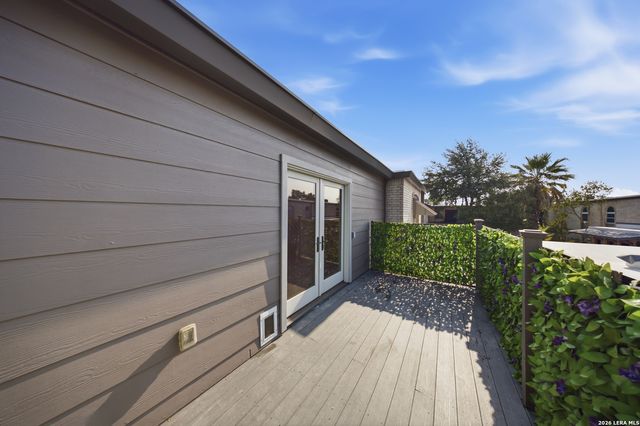 102 Vassar Ln Apt 1, San Antonio, TX 78212