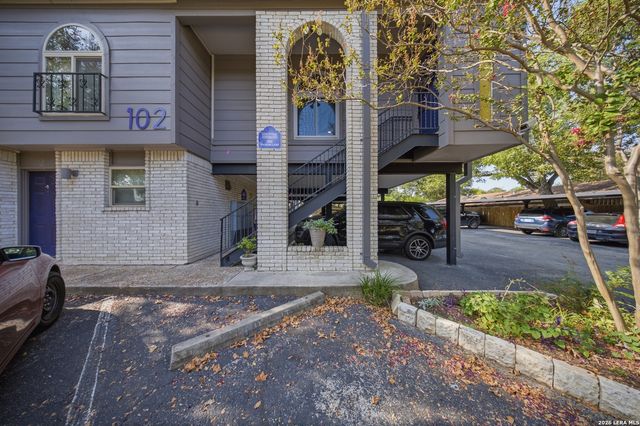 102 Vassar Ln Apt 1, San Antonio, TX 78212