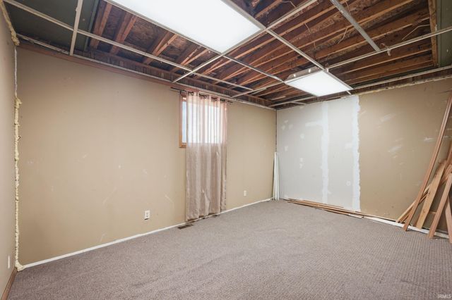 1700 W Water Street, Hartford City, IN 47348