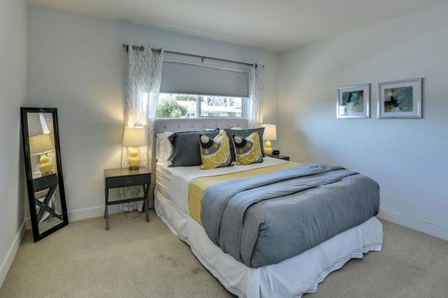 490 E Molino Road, Palm Springs, CA 92262