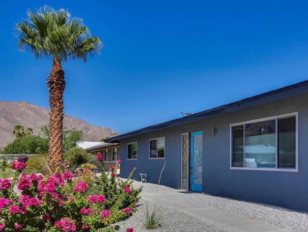490 E Molino Road, Palm Springs, CA 92262