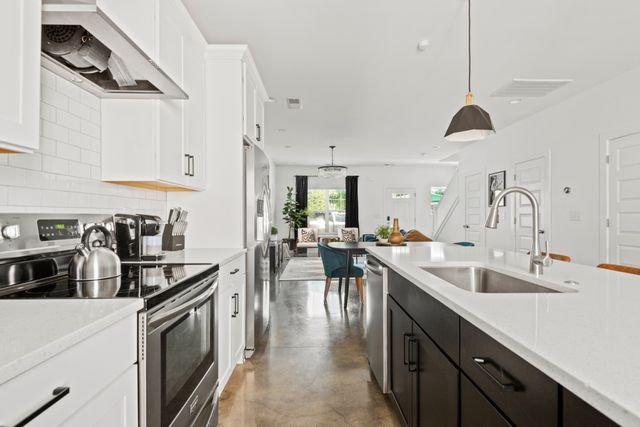 5527 Kentucky Ave, Nashville, TN 37209