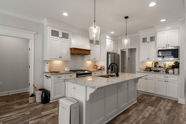 21 Blain Rd., Purvis, MS 39475