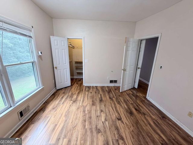 3715 Millers Pond Way, Snellville, GA 30039