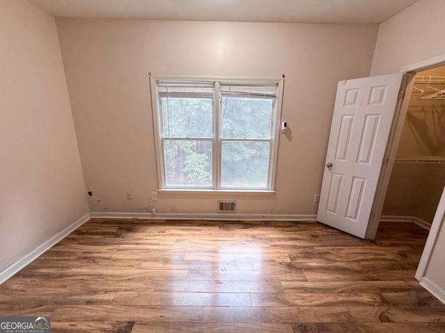 3715 Millers Pond Way, Snellville, GA 30039