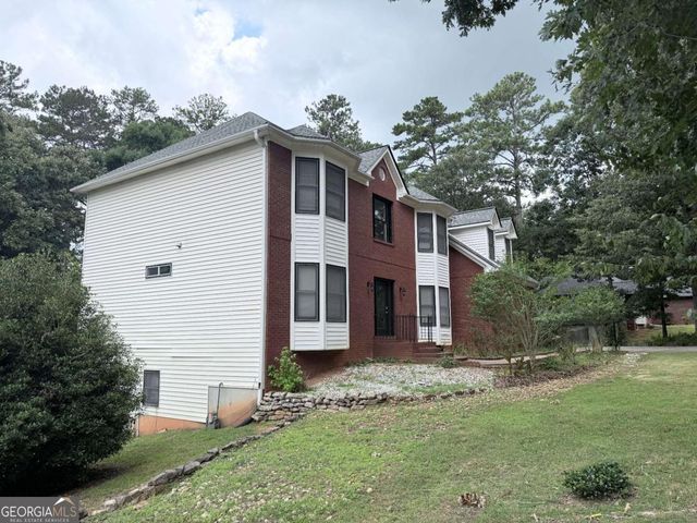 3715 Millers Pond Way, Snellville, GA 30039