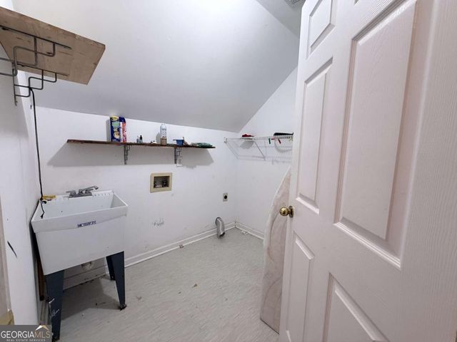 3715 Millers Pond Way, Snellville, GA 30039