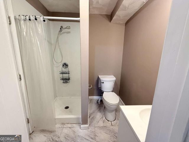 3715 Millers Pond Way, Snellville, GA 30039