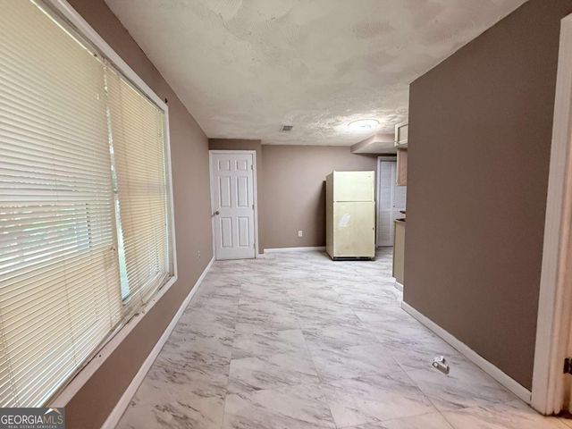 3715 Millers Pond Way, Snellville, GA 30039